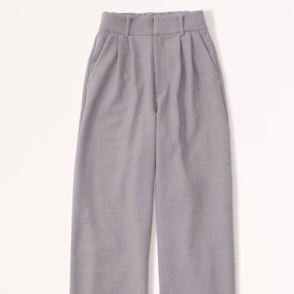 Abercrombie A&F | *NWT* Grey Wide Leg Tailored Pant | XS Short